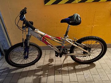Bicicletta bambino 5/10 anni