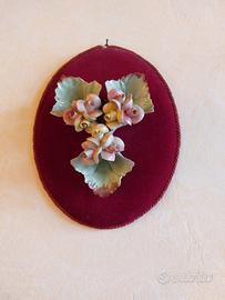 Decorazione da parete con fiori in ceramica – Stil