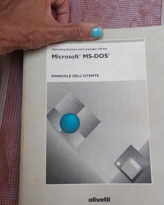 Libro Microsoft MS DOS  manuale utente Olivetti