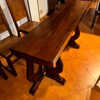 tavolo legno con sedie