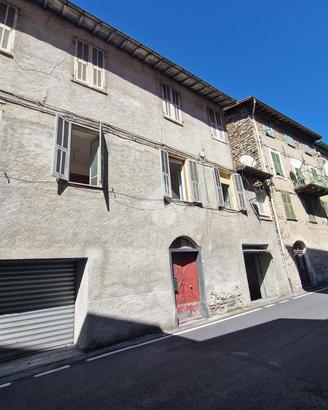 4 LOCALI A MOLINI DI TRIORA