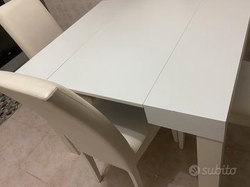 Tavolo consolle e 4 sedie