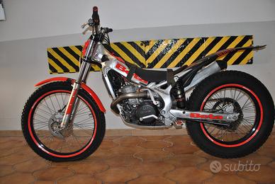Moto da trial Beta Rev 3