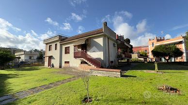 VILLA SINGOLA A NAPOLI