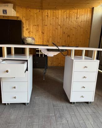 Tavolo Professionale per Manicure e Ricostruzione
