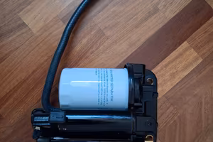 pompa carburante elettrica Volvo Penta v6 v8 nuova
