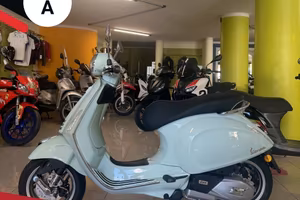 Piaggio Vespa 125 Primavera