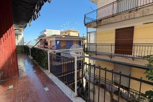 3 LOCALI A MARANO DI NAPOLI