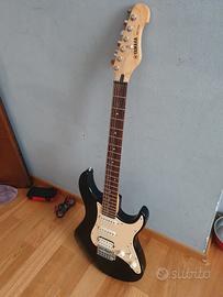 chitarre elettrica Yamaha perfettamente funzionant