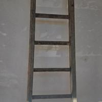 Scala vintage in legno