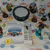 Personaggi, gioco e piattaforma skylander