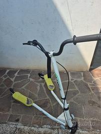 Monopattino a spinta