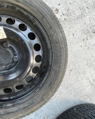 Pneumatico  185/55r15 e cerchio 4 fori per Opel