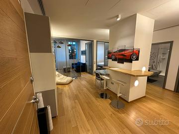 Elegante appartamento con giardino