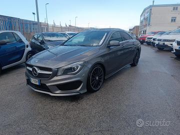 Mercedes CLA Berlina CLA 220 d Premium Dark Night