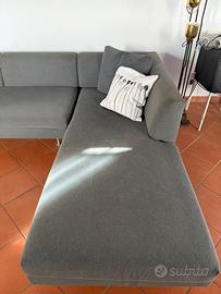 Divano in stoffa grigio
