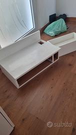 Comodino bianco in legno