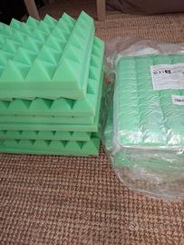 N.22 PANNELLI INSONORIZZANTI VERDI 30X30X5