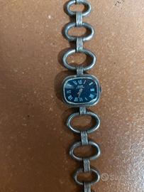Orologio da donna in argento vintage