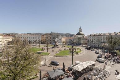 3 LOCALI A TORINO