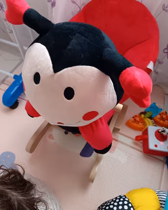 Dondolo Coccinella per bambini 