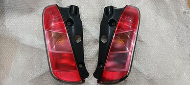 STOP FANALI POSTERIORI SX E DX LANCIA Ypsilon
