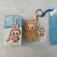 Popmart Labubu Pin for Love - Lettera S