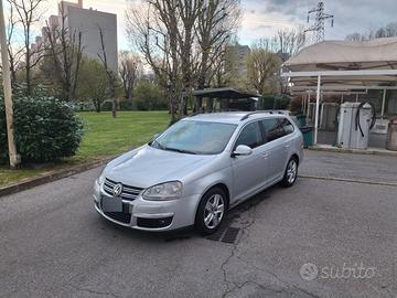 Volkswagen golf V variant grigio 303.053 km 2008