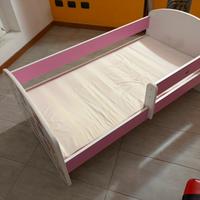 Lettino da bambina