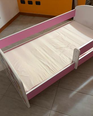 Lettino da bambina