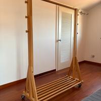 stand appendiabiti