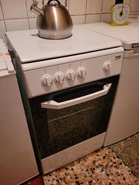 Cucina a gas beko,forno più piano cottura 4 fuochi