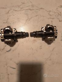 Pedali a sgancio rapidoShimano