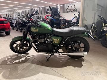 Triumph Bonneville T100