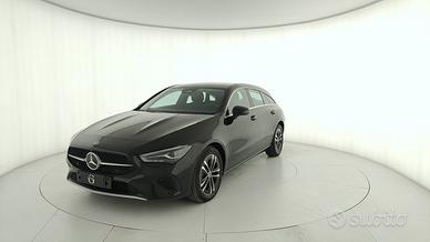 MERCEDES-BENZ CLA Shooting Brake 180 d Advanced au
