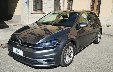 Volkswagen Golf 1.6 TDI 115 CV 5p. Business BlueMo