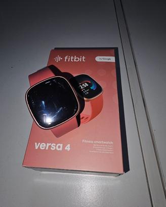 Fitbit Versa 4 Rosa – COME NUOVO (usato pochissimo