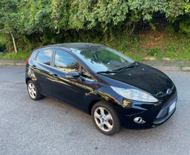 Ford fiesta 1.6 diesel anno 2010