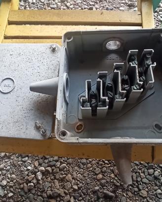 Scatola derivazione Enel 