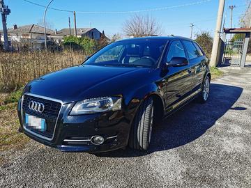 AUDI A3 Sportback 2.0 TDi 140 cv S LINE