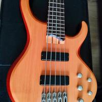 basso Ibanez btb 555