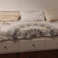 HEMNES Day-bed Ikea with 3 drawers/2 mattresses