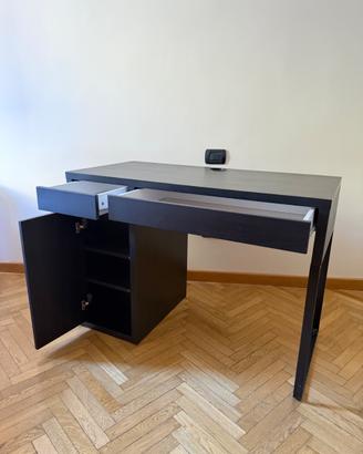 Scrivania Ikea come nuova