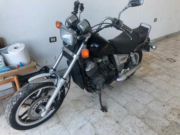 Honda vt500