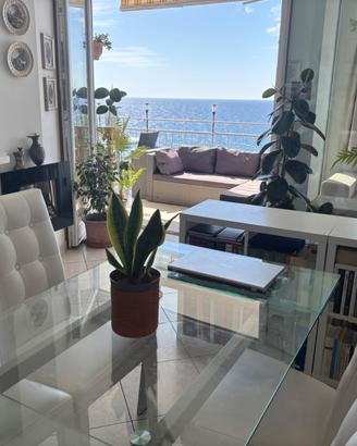 Prestigioso appartamento vista mare mozzafiato