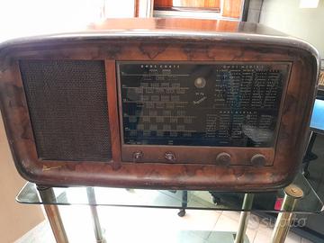 radio d'epoca a valvole funzionante