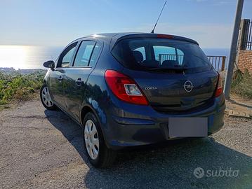 Auto 5 porte
