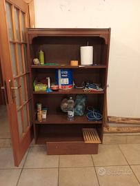 Mobile aperto - libreria in legno