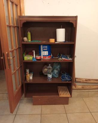 Mobile aperto - libreria in legno