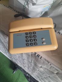 Accessori e telefonia vintage.